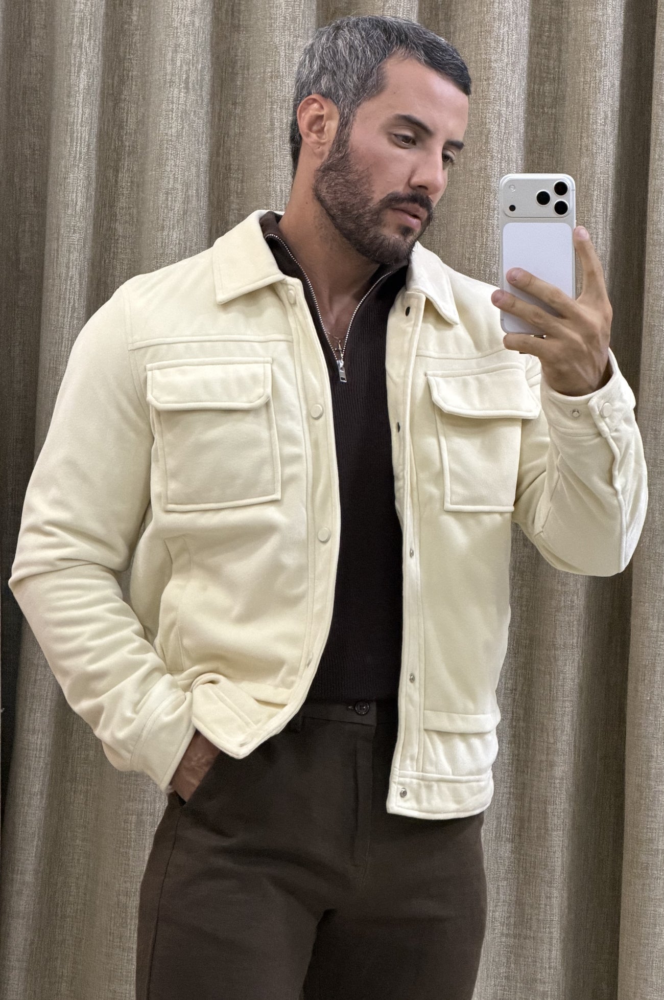 Campera Verona · Corte Clásico con Cuello Solapa